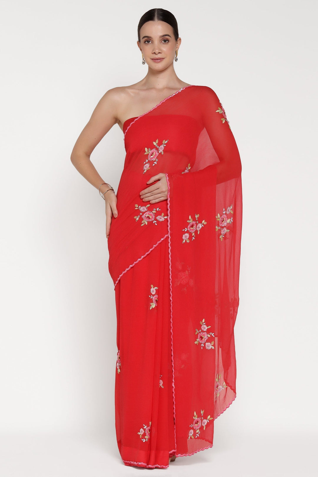 Why Chiffon Sarees Make the Perfect Gift for Her