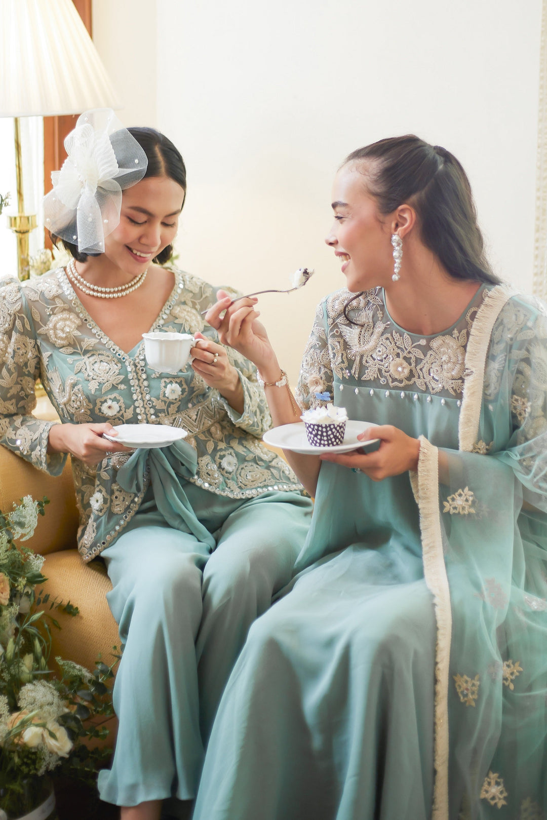 Mehendi Outfits