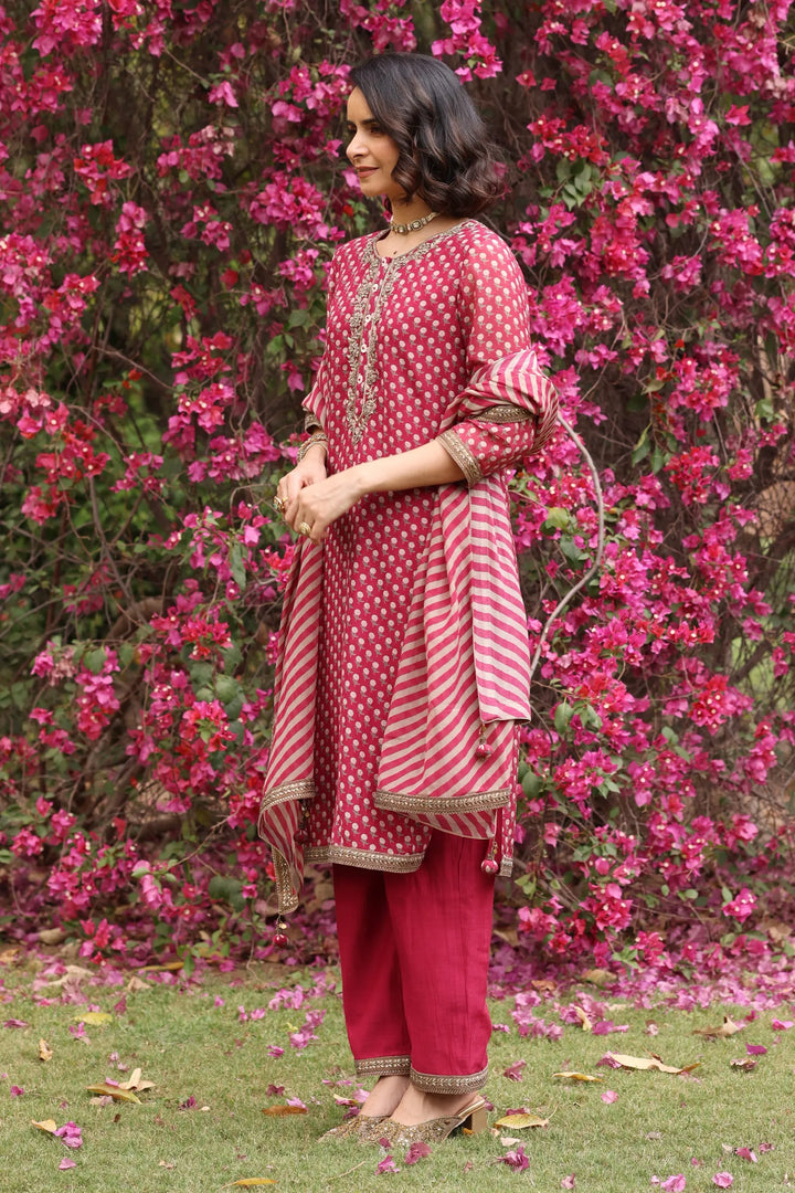 Red Anargul Kurta Set