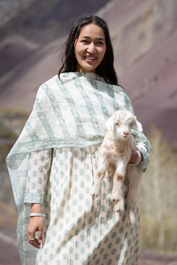 White Dafne Kurta Set