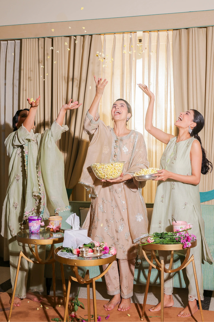 Green Noor E Bow Kurta Set