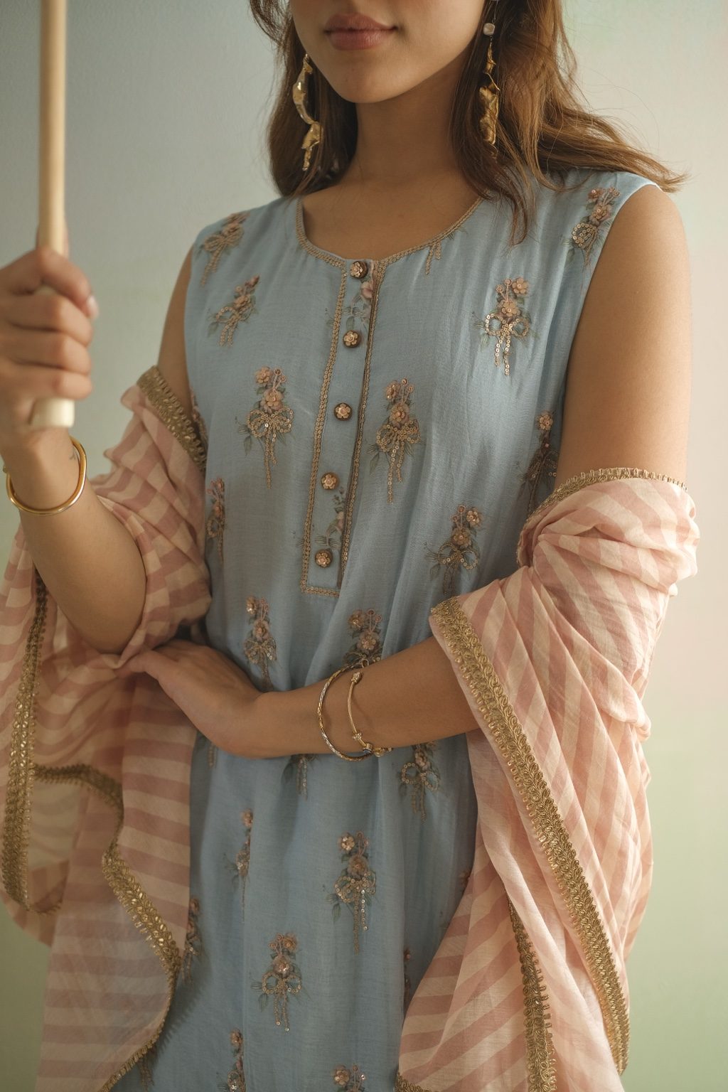 Blue Bow Embroidered Kurta with Farshi Salwar