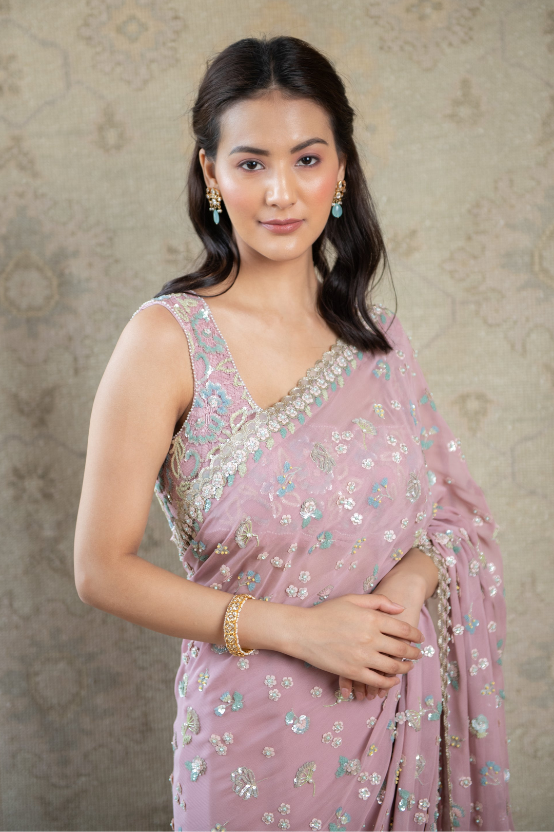 Lavender Persian Scattered Flower Saree