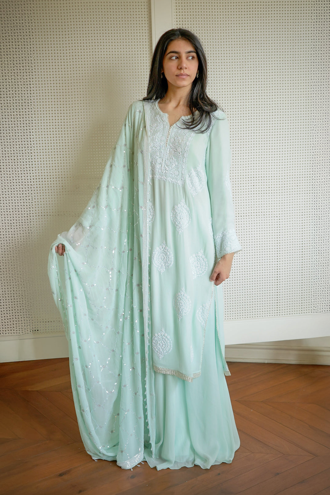 Chandbali Chikan Kurta set