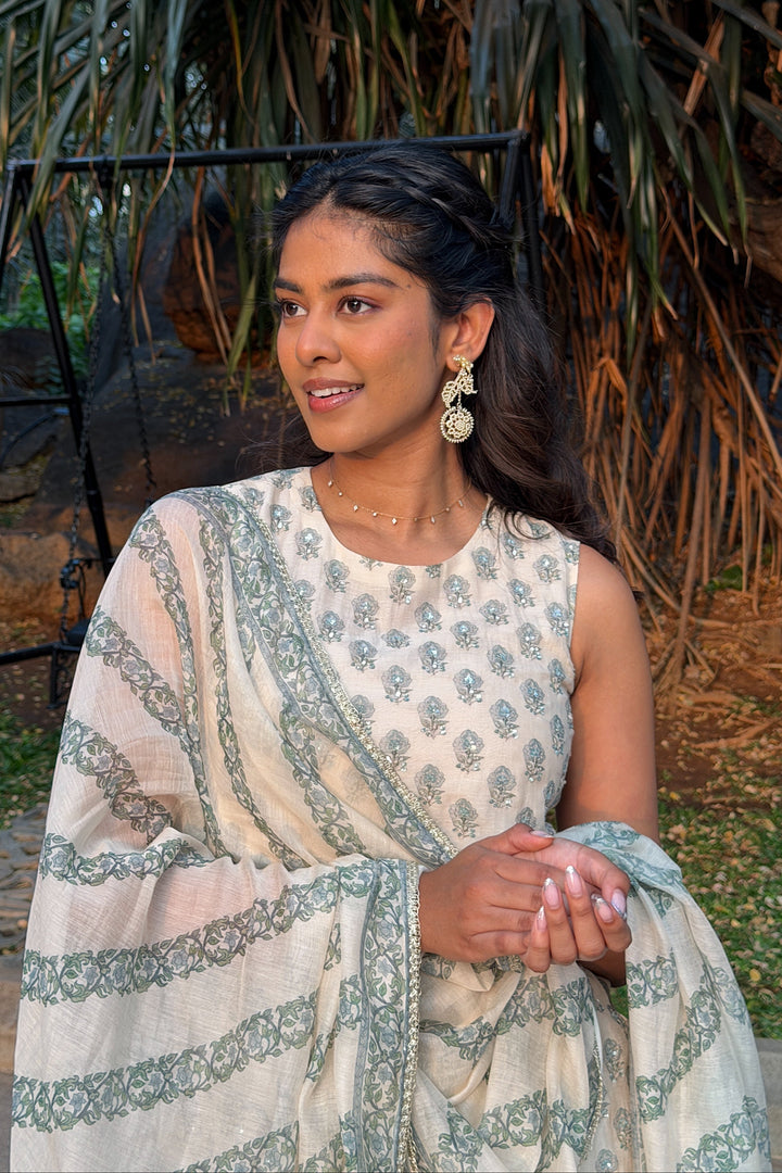 Ivory Ilysia Sharara Set