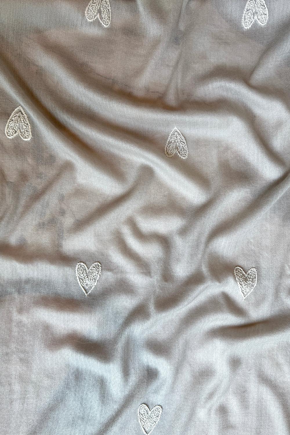 Grey Bows And Checks Stole