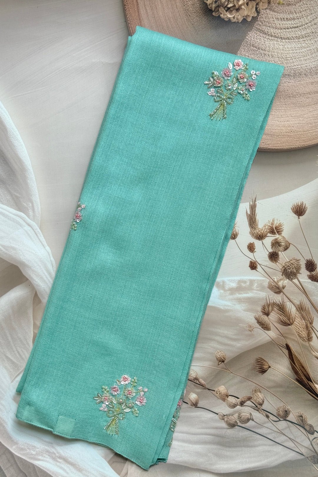 Blue Flower Bouquet Stole