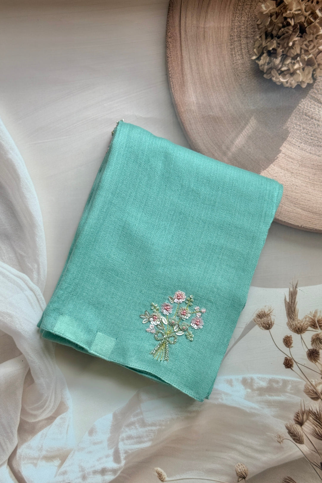 Blue Flower Bouquet Stole