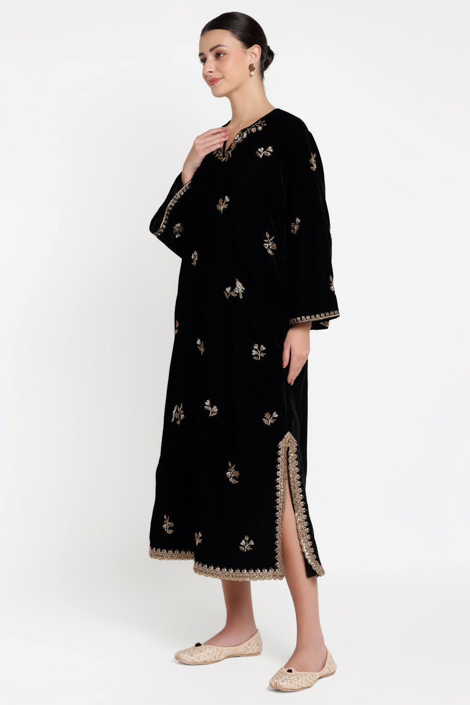 Black Noor-e-Summer Kaftan
