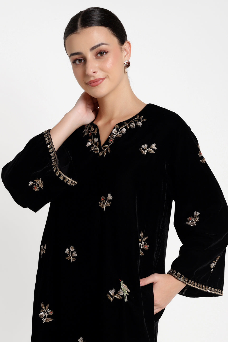 Black Noor-e-Summer Kaftan