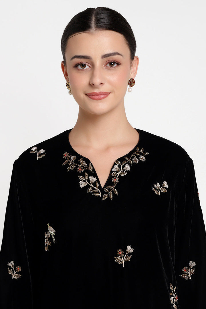 Black Noor-e-Summer Kaftan