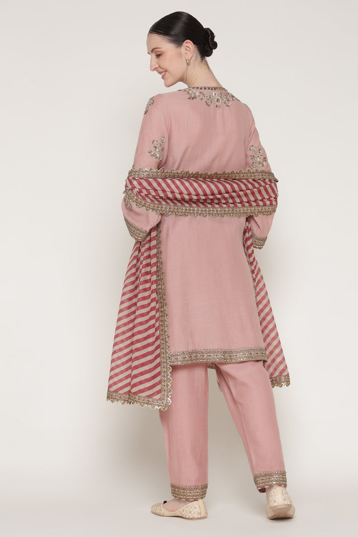 Noor Pink Noor E Summer Kurta Set