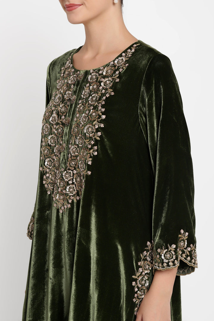 Dark Green Velvet Rose Kurta Set