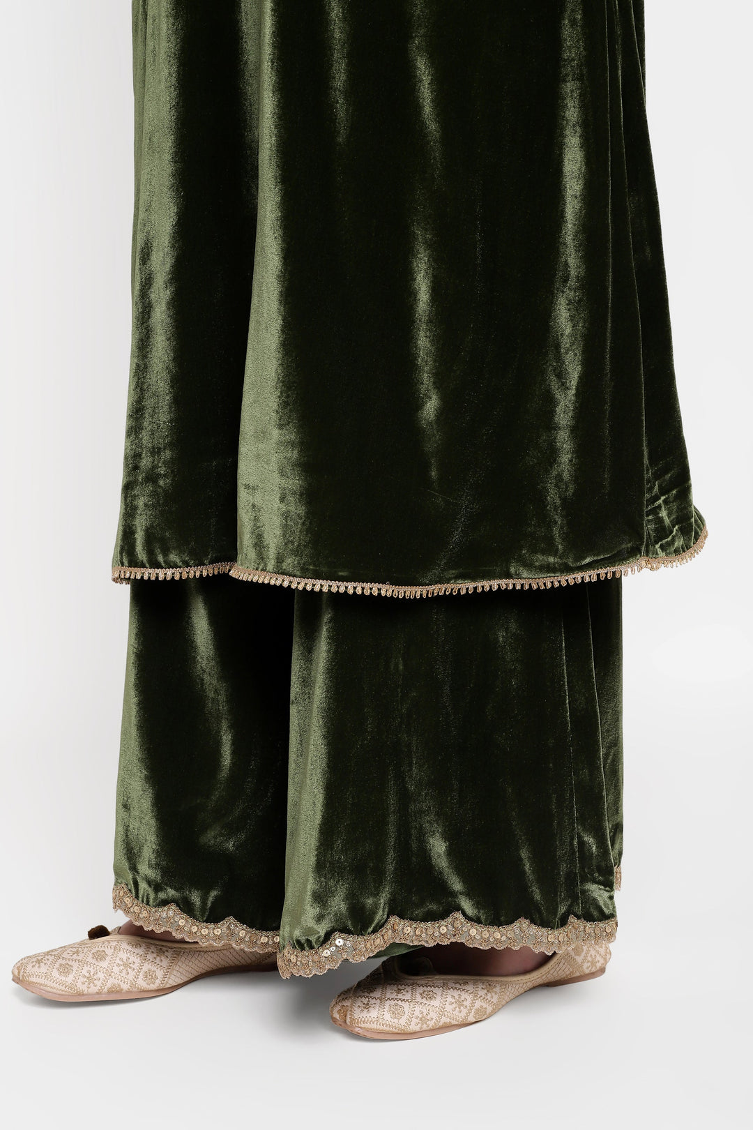 Dark Green Velvet Rose Kurta Set