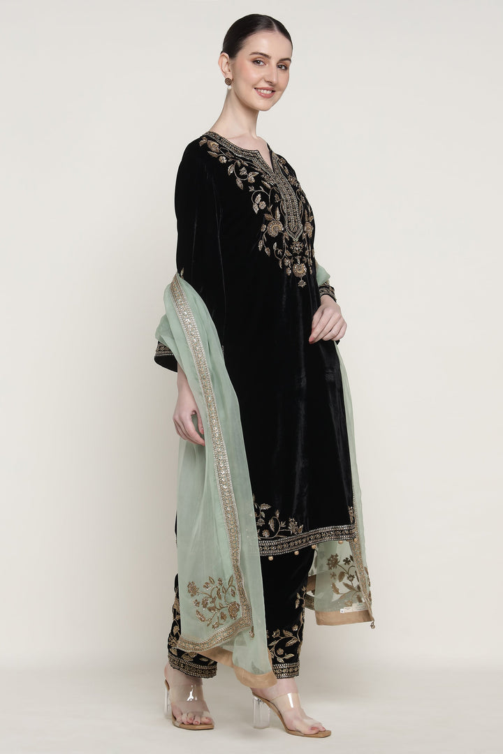 Black Antique Velvet Long Kurta Set