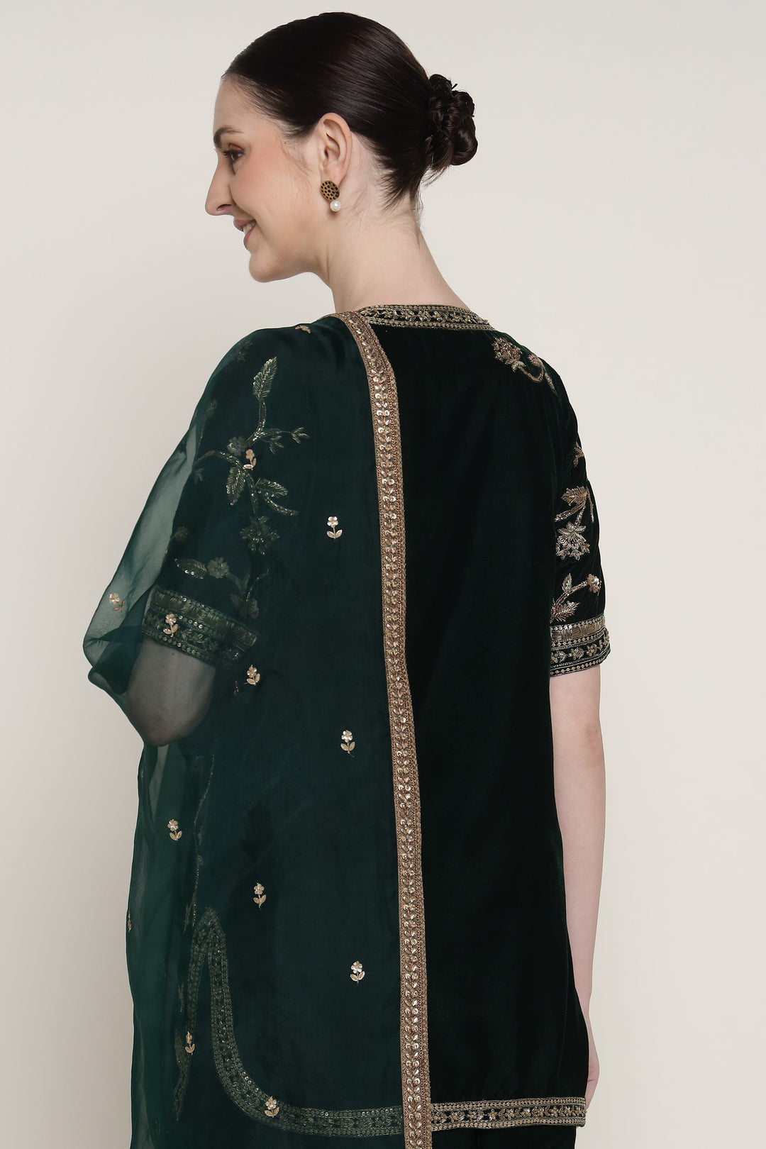 Green Zareen Velvet Kurta Set