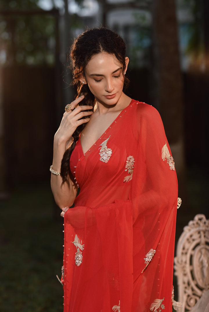 FEATHER SAREE