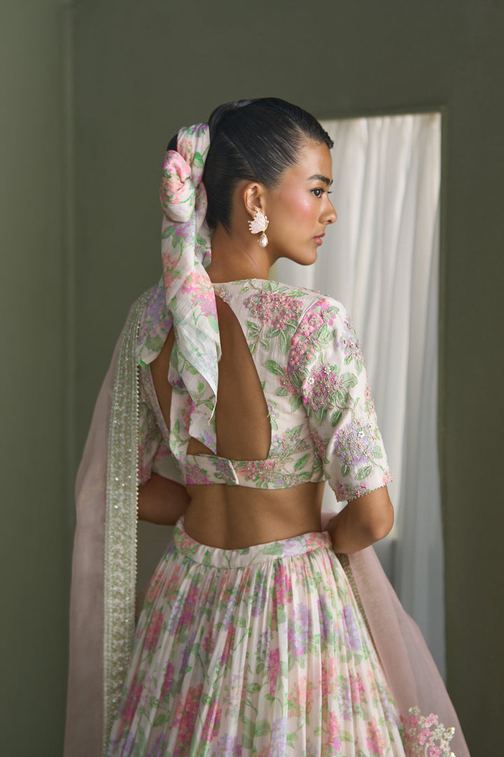 Alice Lehenga