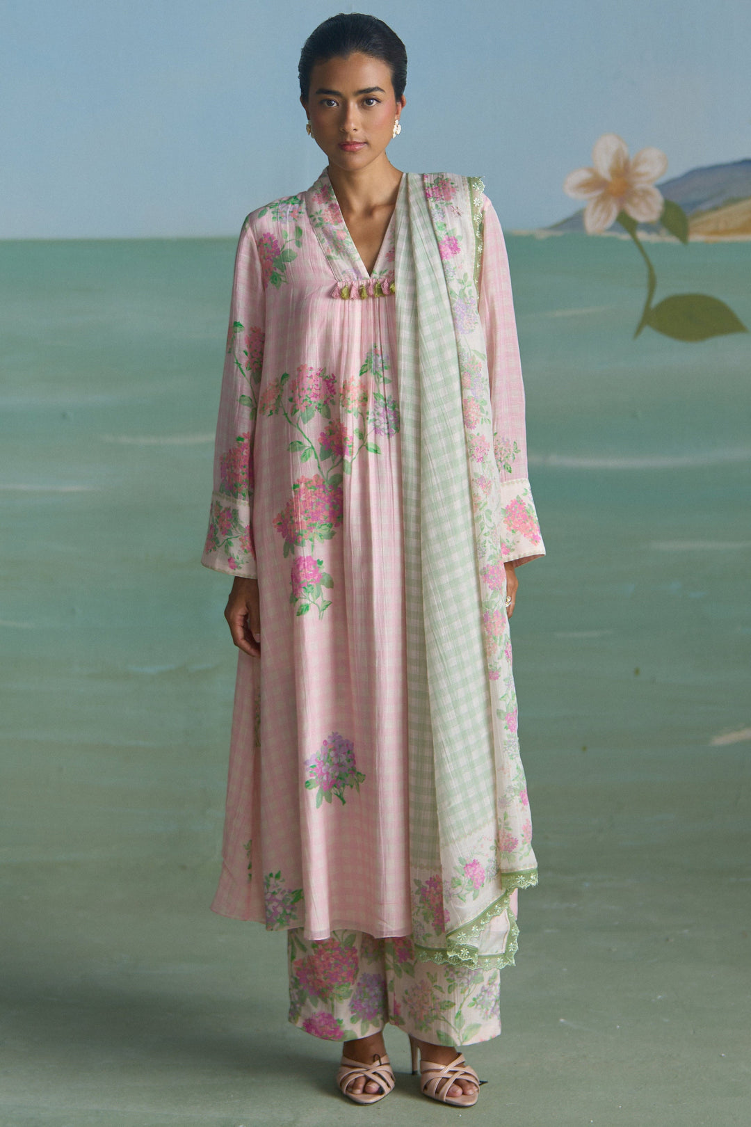Lucy Kurta Set