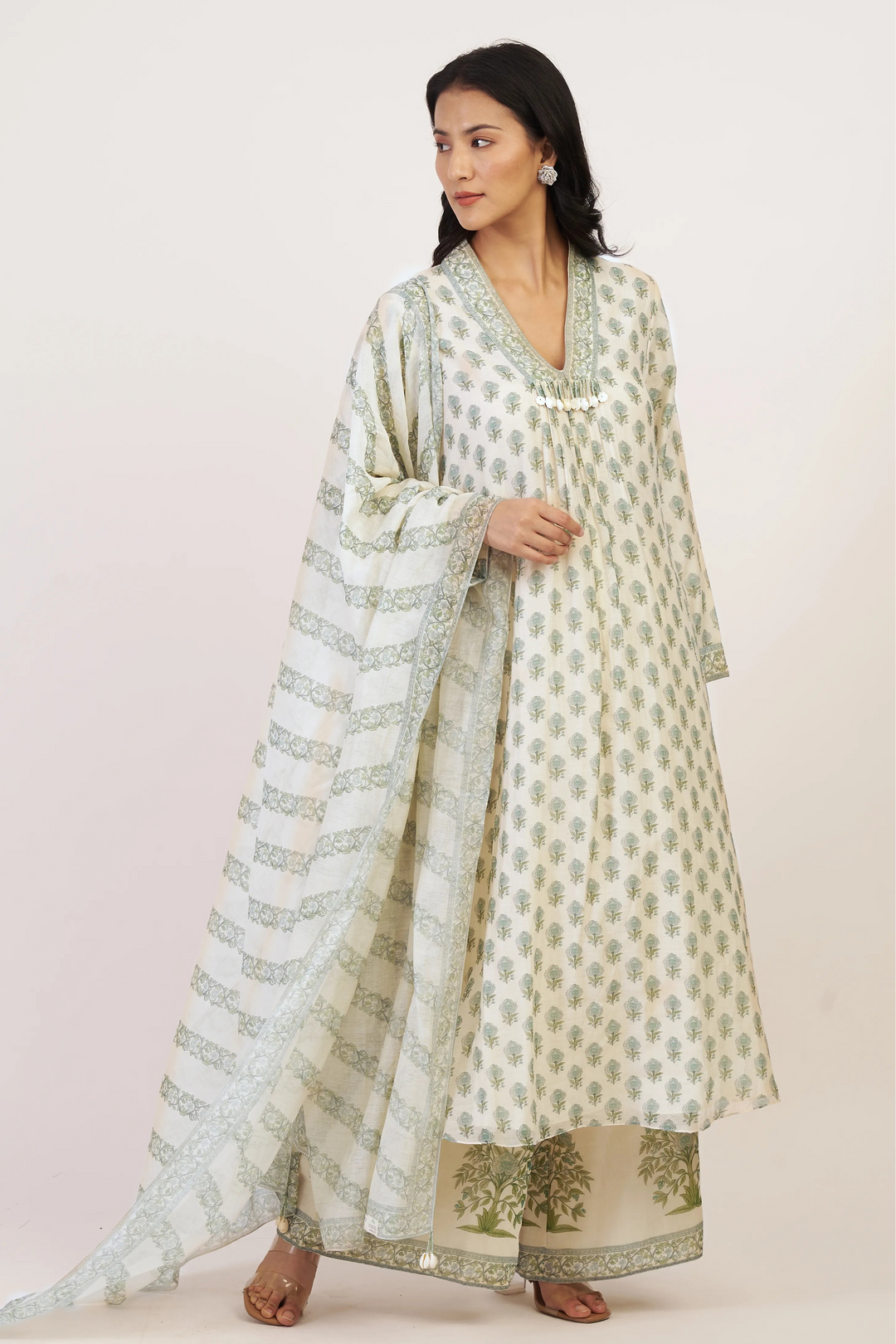 White Dafne Kurta Set
