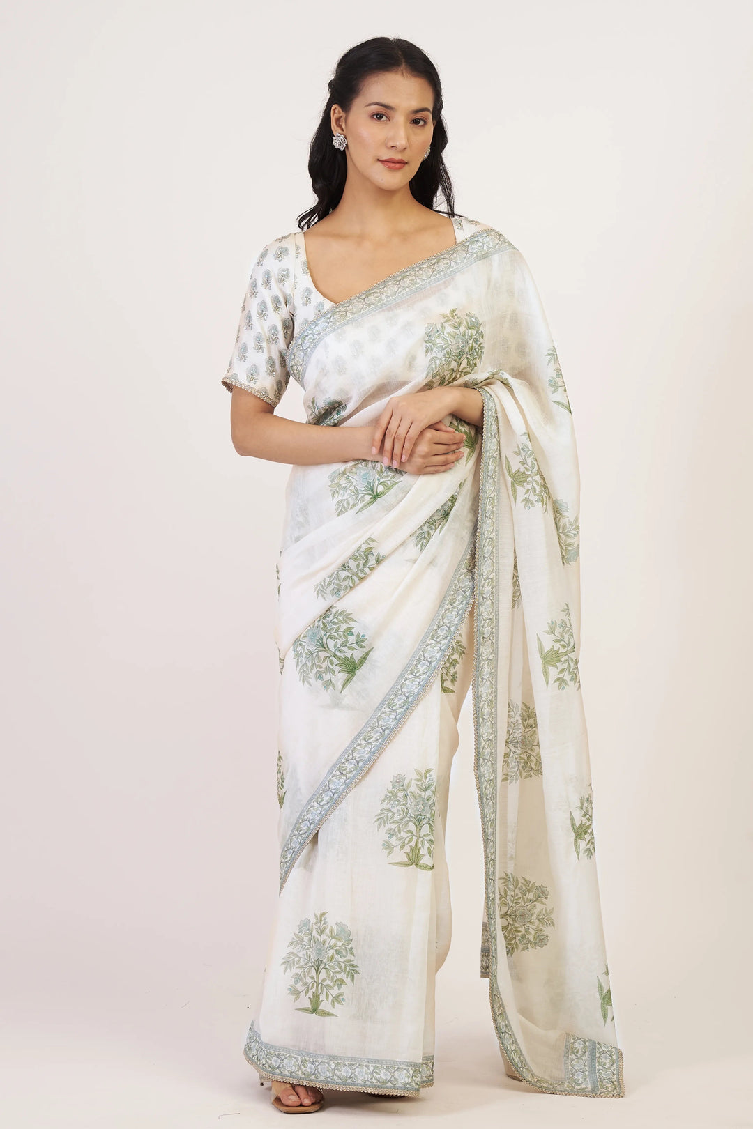 White Ilysia Tree Saree