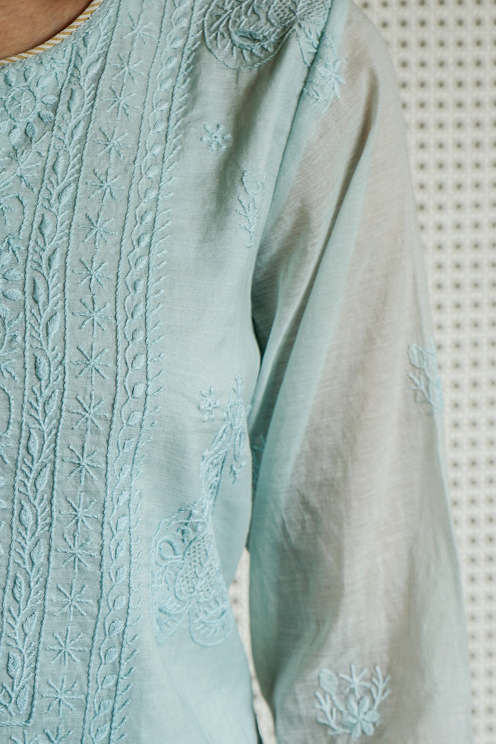 Naseem Chikan Kurta Set