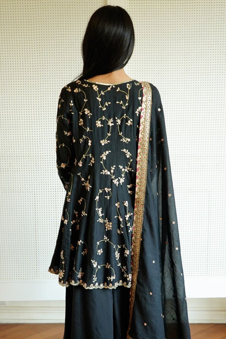 Noor E Phool Short Sharara Set