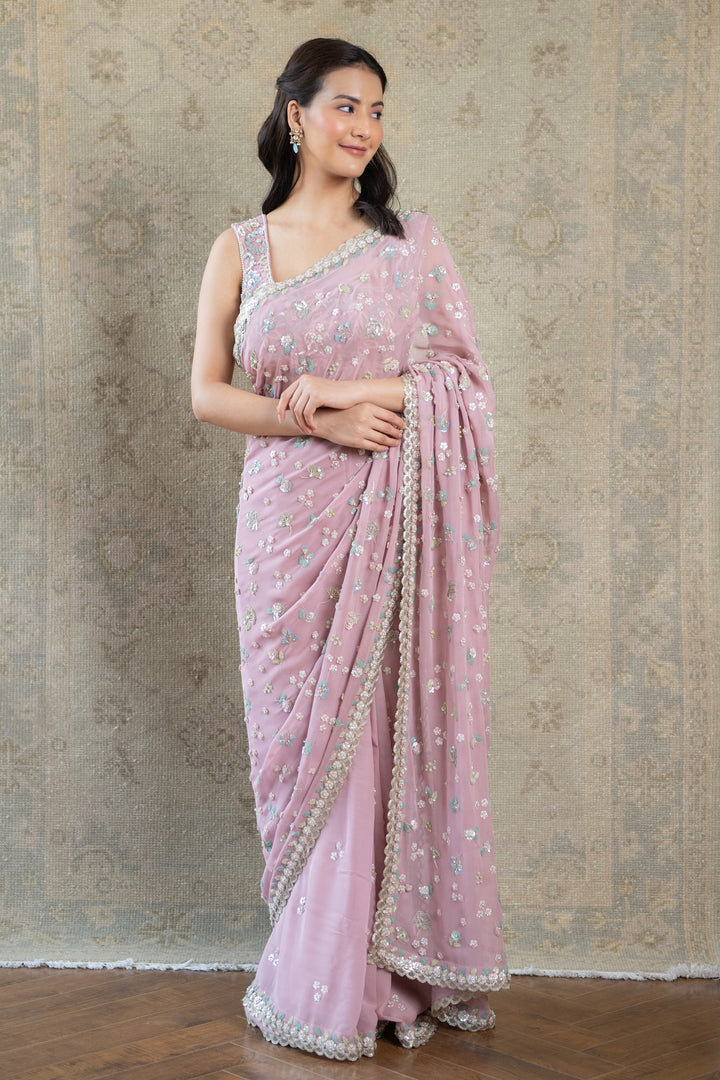 Lavender Persian Scattered Flower Saree