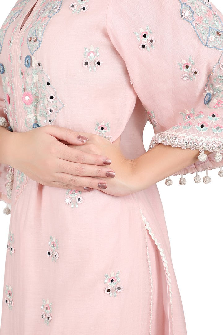 Pink Raqeeb Kurta Set for women in Silk Mul fabric